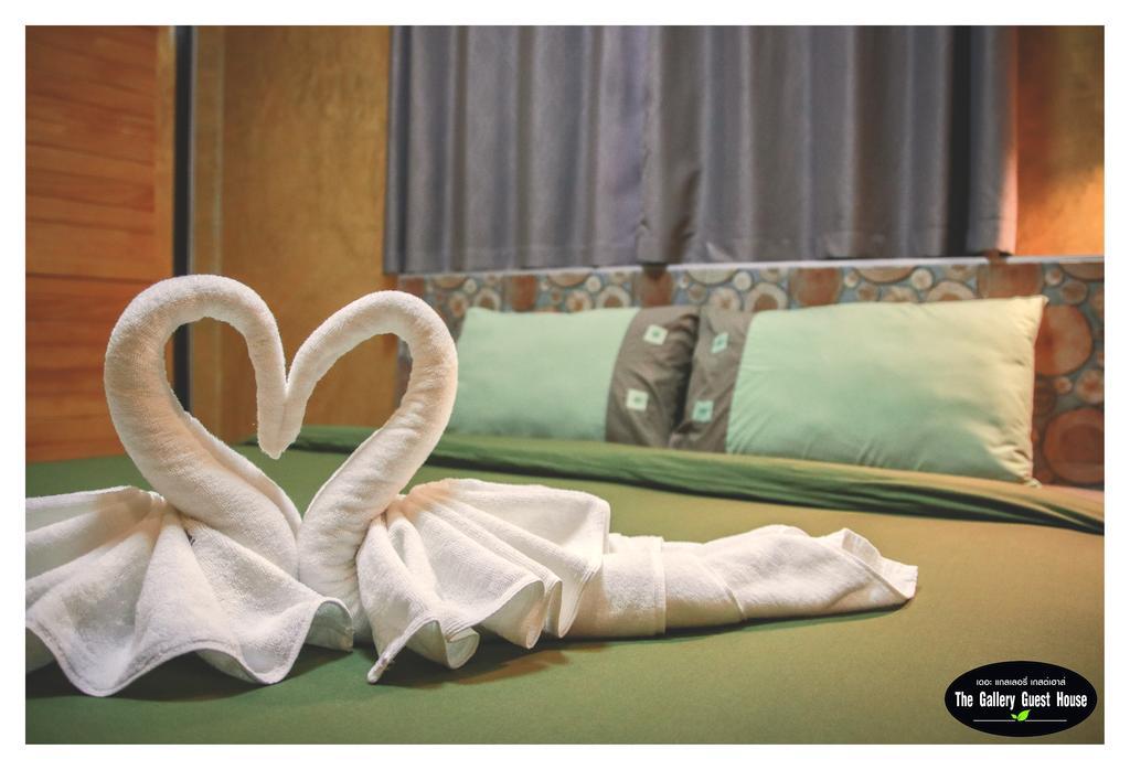 The Gallery Guest House Удон Тани Екстериор снимка