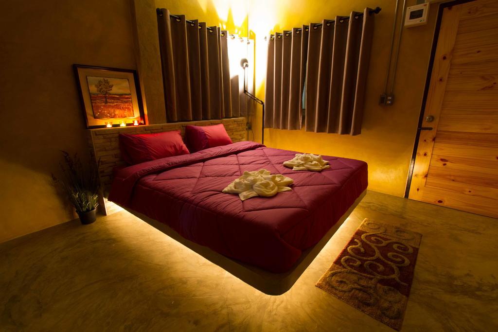 The Gallery Guest House Удон Тани Екстериор снимка