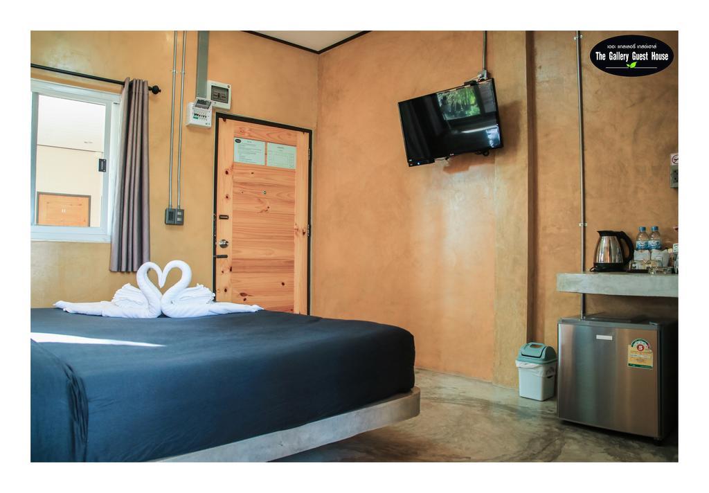 The Gallery Guest House Удон Тани Екстериор снимка