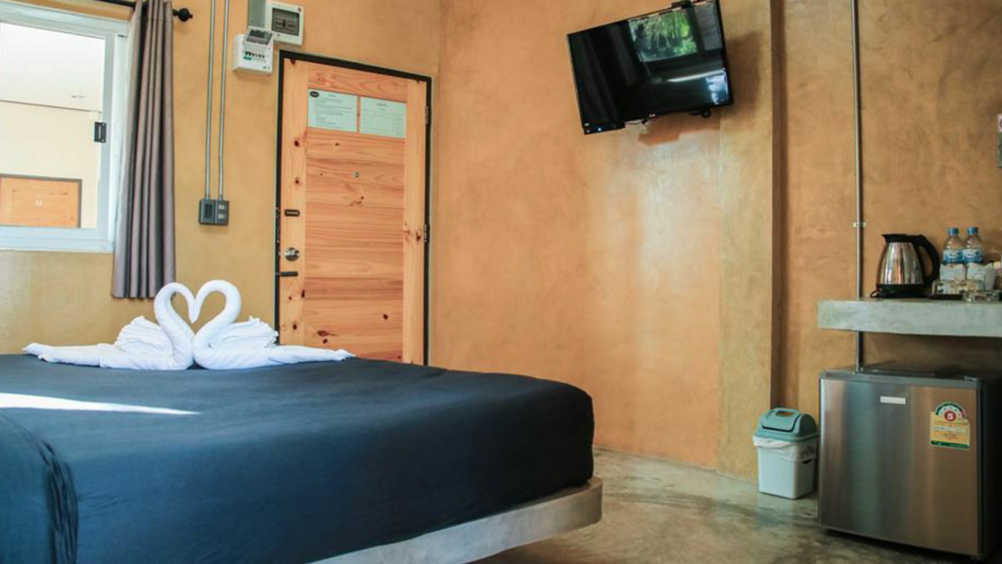 The Gallery Guest House Удон Тани Екстериор снимка