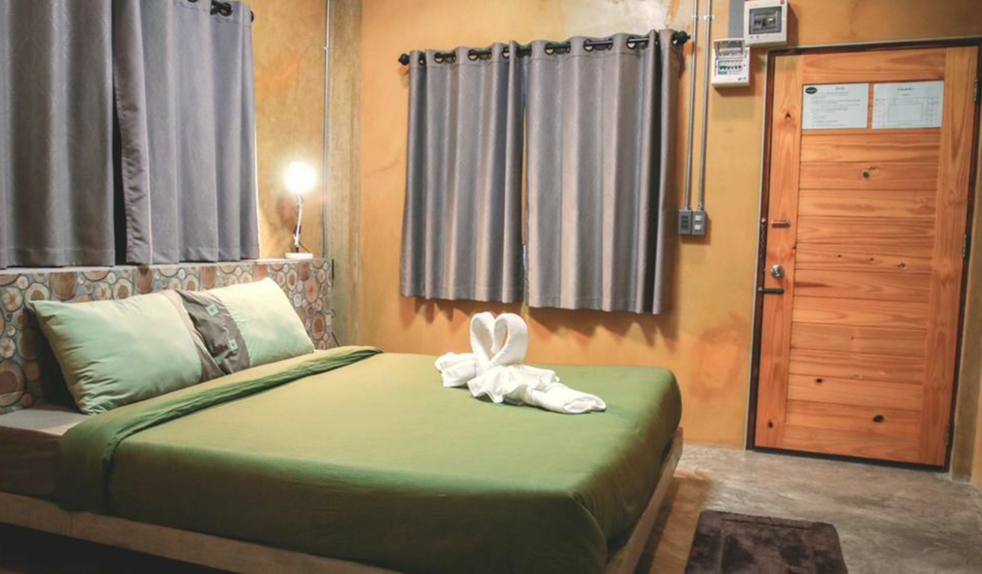 The Gallery Guest House Удон Тани Екстериор снимка