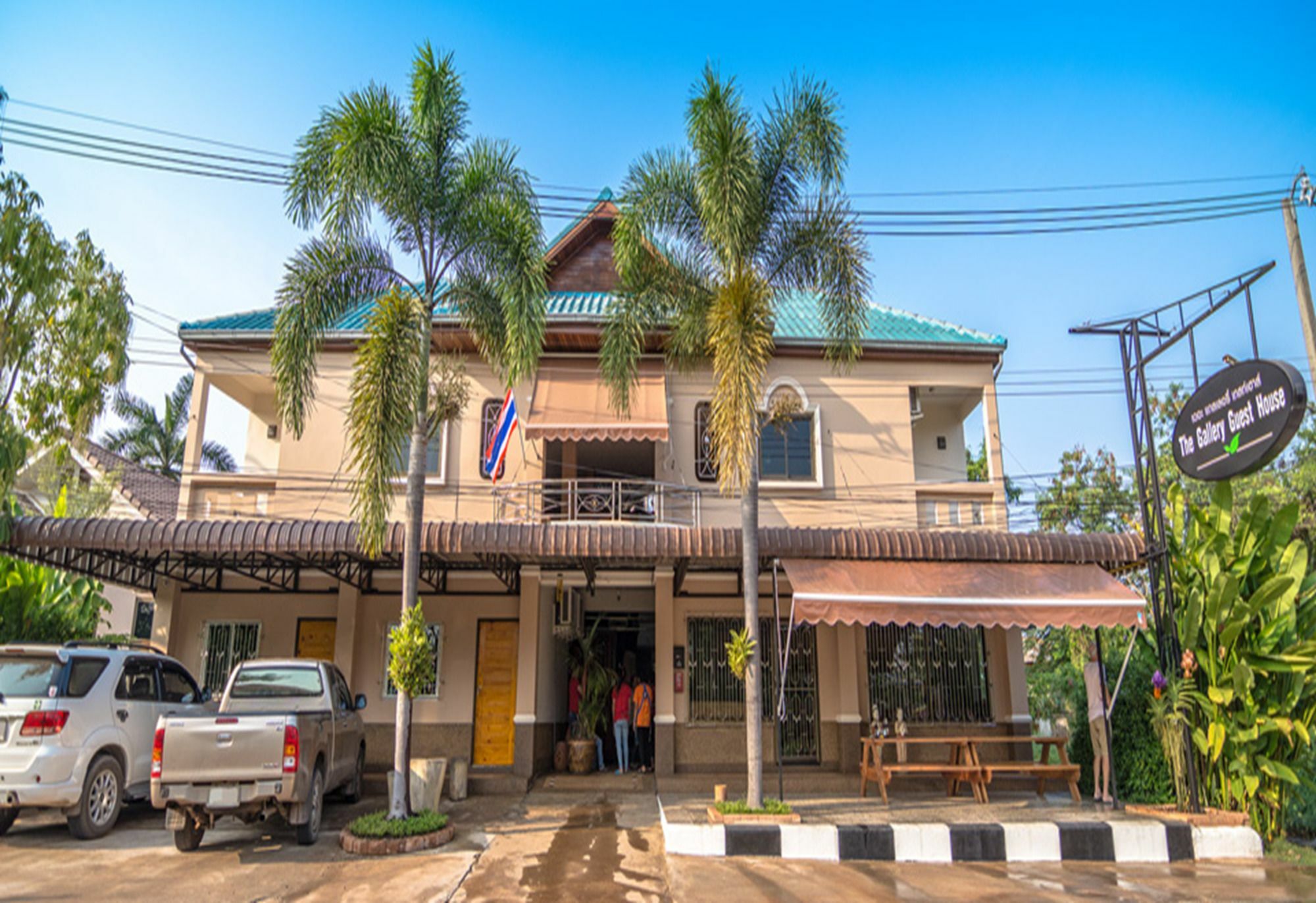 The Gallery Guest House Удон Тани Екстериор снимка